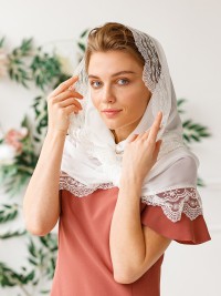 Снуд "Тамара" с широким кружевом